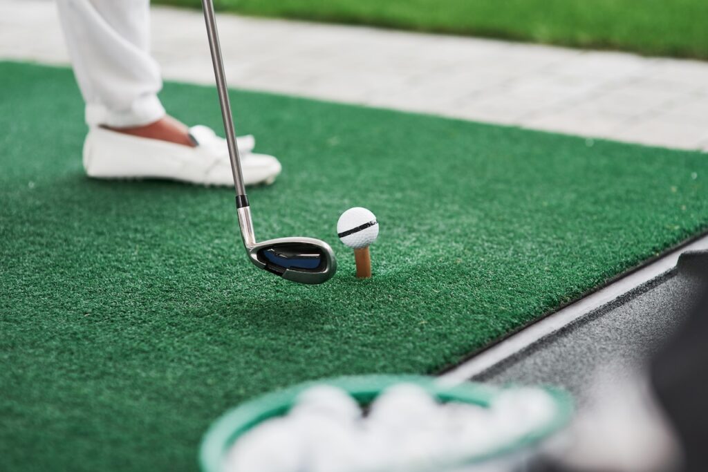 golf simulator shed