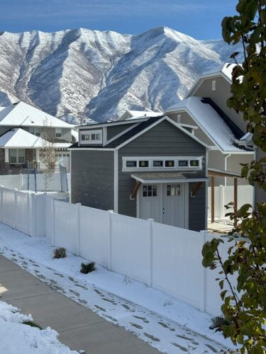 Outdoor she shed by shed builder near me in Draper, UT for residential property